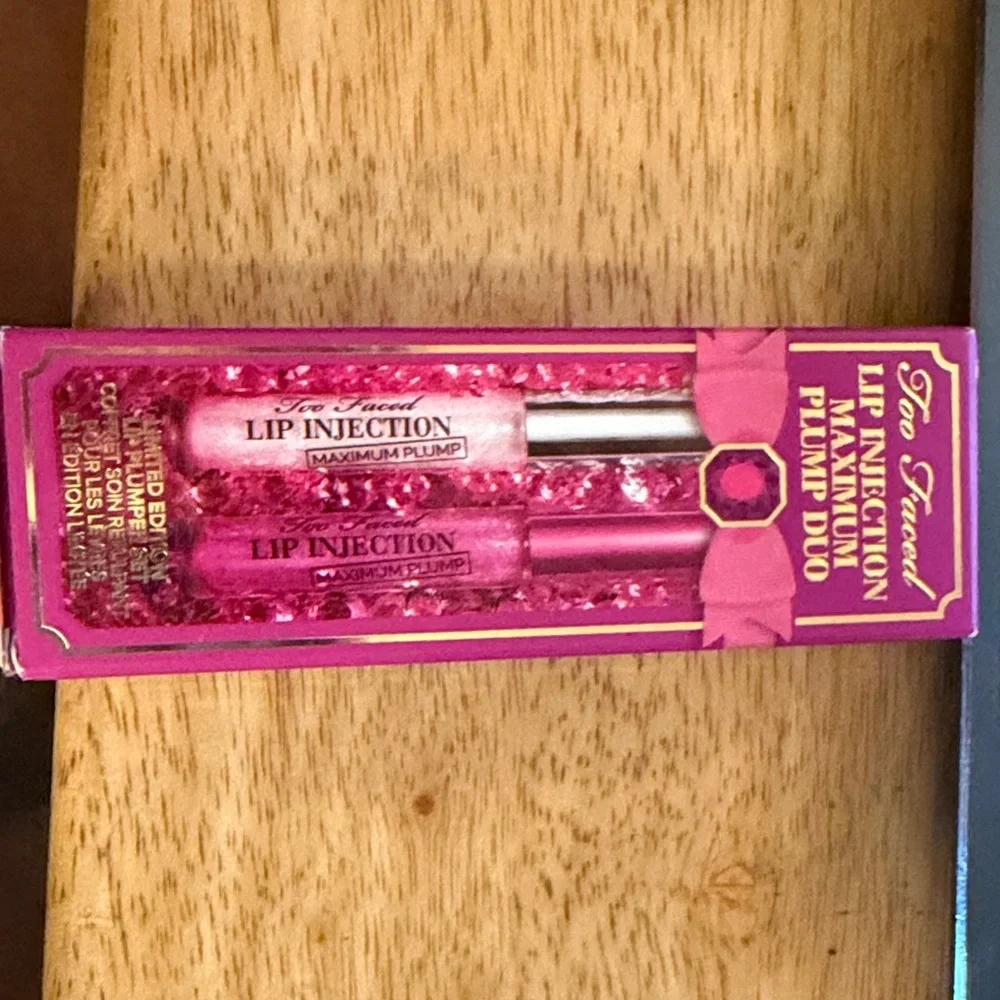 Too Faced Lip Injection Maximum Plump Duo - Hot Pink & Clear - Picture 1 of 4